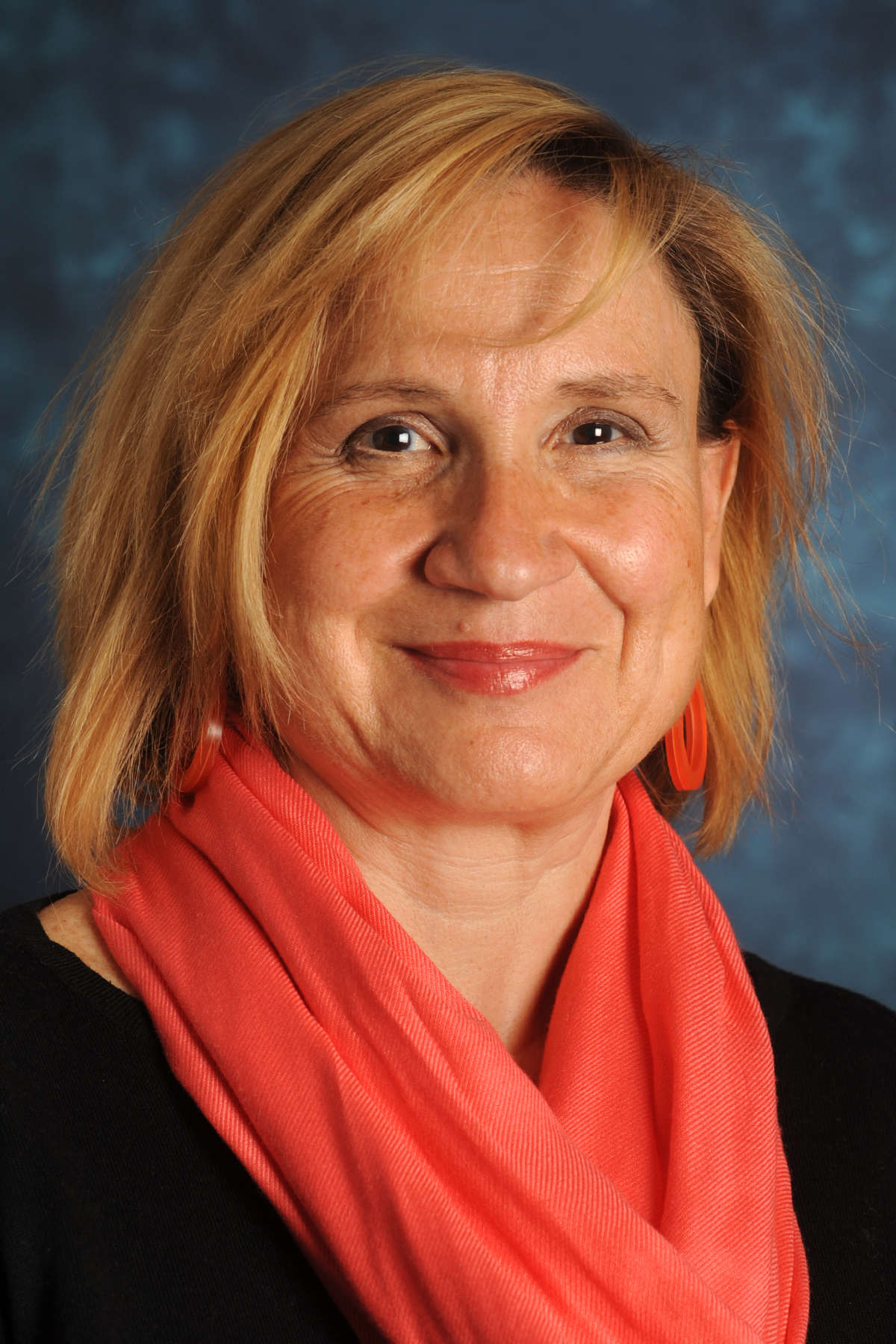 woman smiling head and shoulders